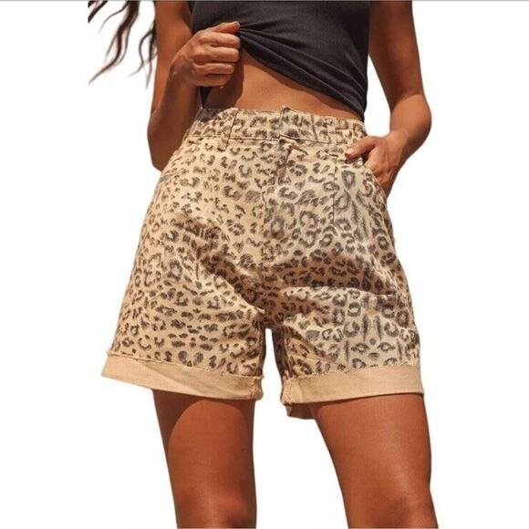 Free People Pants - Free People Shorts Women’s Size 28 Dogtown Cut Off Cheetah Print Boho Festival